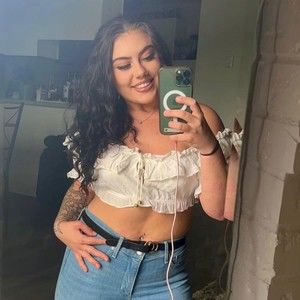 Meet your Posher, Natalie